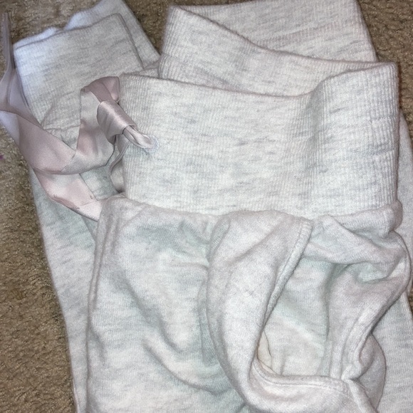 Victoria's Secret Pants - 💜 NWT Victoria secret super cozy plush cream comfy fluffy joggers xs xsmall
